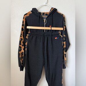 Aviator Nation Black hoodie /Joggers with Cheetah Stripe 🐆